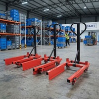 Chariot à main à quatre roues en acier de 150 kg avec largeur intérieure réglable pour la manutention de caisses en plastique en entrepôt