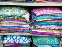 Sari en soie 100% imprimé floral, tissu pour confection de robes, tissu assorti, tissu vintage, sari en soie pour femmes, tissu en soie léger