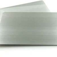 Étiquettes rectangulaires en métal en alliage de zinc avec logo personnalisé d'usine, gravure 3D, finition mate brillante