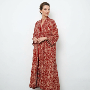 Bata de seda con estampado de Paisley rojo para mujer, cuello en V, manga larga, cierre con cordón térmico, ropa de dormir elegante, ropa de invierno - Product Image 1