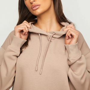 2025 chándales de poliéster para mujer, chándal de estilo personalizado más vendido para mujer, ropa deportiva, chándal de Fitness - Product Image 1