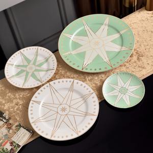 Plato de Alta Gama Chapado en Oro de la Serie Lucky Star Compass, Plato Europeo de Lujo Ligero, Plato Occidental - Product Image 4