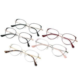 กรอบแว่นตาโลหะทรงวงรีเต็มขอบ F6046 ป้องกันแสงสีฟ้า ดีไซน์น้ำหนักเบาสำหรับทุกเพศ - Product Image 5