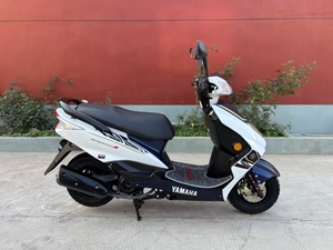<span class=keywords><strong>Yamaha</strong></span> Zunying <span class=keywords><strong>de</strong></span> <span class=keywords><strong>125</strong></span> cc, Eficiente en Combustible, <span class=keywords><strong>Precio</strong></span> Bajo, Conducción Cómoda, Velocidad Máxima <span class=keywords><strong>de</strong></span> Más <span class=keywords><strong>de</strong></span> 90 km/h y Apta para la Ciudad - Product Image 3
