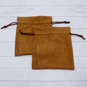 Pochettes en daim pour bijoux, pochette marron pour bijoux, de luxe, avec logo personnalisé - Product Image 3