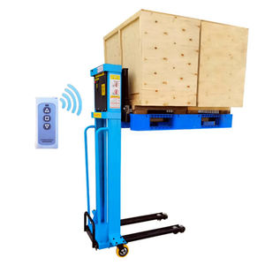 Apilador de palés 2000kg Capacidad 2M Apilador de elevación de carga automática pequeño Carretilla elevadora montada en camión portátil semieléctrica - Product Image 2