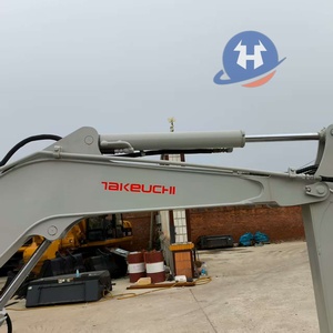 Excavatrice sur chenilles Kobelco <span class=keywords><strong>TAKEUCHI</strong></span> TB230, 95% <span class=keywords><strong>neuve</strong></span>, certifiée CE, faible nombre d'heures de travail, modèle 2023, moteur, pompe - Product Image 2