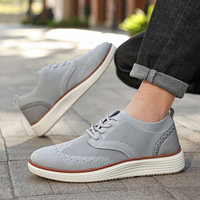 Nouvelles chaussures décontractées légères à lacets pour hommes, idéales pour l'été, avec absorption des chocs et respirabilité, en maille tricotée, pour le dropshipping transfrontalier.