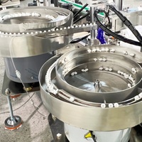Machine de remplissage et de bouchage entièrement automatique CE, pompe péristaltique/piston/engrenage personnalisée, acier inoxydable 304, précision 0,01 ml