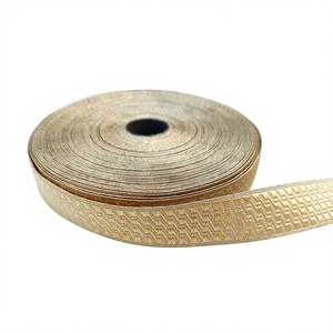 Dentelle française tressée à la main de qualité supérieure, faite sur mesure, avec fil doré, ruban torsadé et franges en Mylar - Product Image 2
