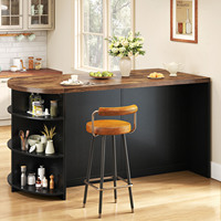 Meuble de cuisine rustique en noyer avec tiroirs de rangement, étagères ouvertes courbées, portes d'armoire noires, buffet autoportant