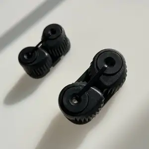 Chất lượng tốt nhất Đen Nylon cam Cleats cho Marine phụ kiện