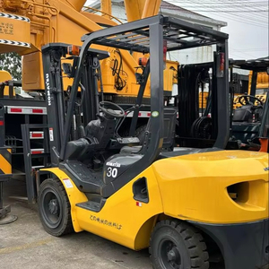 <b>Used</b> Komatsu FD30 Diesel Forklift 3TON Three Stage Mast Certified Low Price Hot Sale - Product Image 1