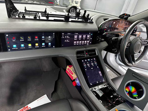 Écran d'affichage de passager de divertissement de copilote d'autoradio de Qualcomm de 11 pouces CarPlay pour Porsche Taycan 2019-2025 RHD - Product Image 2