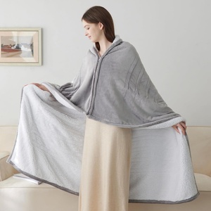 Gratis Monster Usb Draagbare Winter Thermische Omslagdoek Gewatteerde Elektrische Verwarmde Hoodie <span class=keywords><strong>Pad</strong></span> Warm Flanellen Fleece Draagbare Deken - Product Image 6