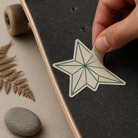 Autocollants personnalisés imperméables pour skateboard, découpés à la forme, en vinyle, graphiques sportifs, logo personnalisé, impression d'autocollants pour extérieur