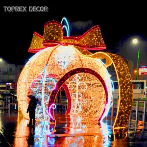 Große LED große Größe Bälle Hinterhof Riesen Outdoor Weihnachts park Kugel Lichterketten Bogen Motiv