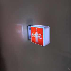 Imán Creativo para Refrigerador con Luz LED, Material ABS Ecológico, Impresión UV Personalizada para Negocios, Imanes Promocionales - Product Image 4