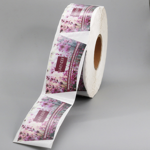 Rouleaux d'étiquettes foncées imprimées sur mesure pour l'emballage des produits - Product Image 2