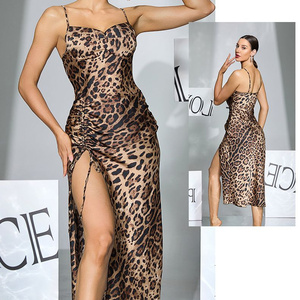 Vendita all'Ingrosso di Eleganti Camicie da Notte Sexy ed Erotiche per Donne, con Vestito e Vestaglia, Stampa Leopardata, <span class=keywords><strong>Abbigliamento</strong></span> da Notte Lungo - Product Image 4