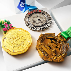 Médailles sportives personnalisées directement de l'usine, conception artistique gratuite, alliage de zinc, médaille 3D dorée pour la course à pied, le taekwondo, le pickleball, la <span class=keywords><strong>natation</strong></span>, médaille en métal - Product Image 5