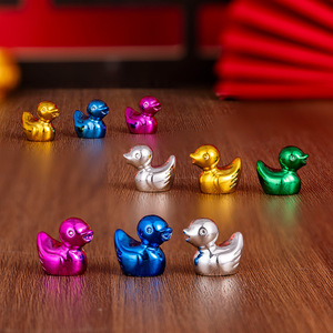 จี้เรซิ่นรูปเป็ดเคลือบสีสันสดใสสไตล์คาวาอี้ ขายส่งจำนวนมาก จี้พวงกุญแจเป็ดเรซิ่น 3 มิติ อุปกรณ์ตกแต่ง - Product Image 2