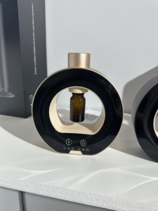 <span class=keywords><strong>2025</strong></span> Sản Phẩm Mới Vòng Tròn Hình Dạng Di Động <span class=keywords><strong>USB</strong></span> Có Thể Sạc Lại Tinh Khiết Tinh Dầu Mùi Hương Máy Thông Minh Nebulizing Không Có Nước Khuếch Tán - Product Image 2