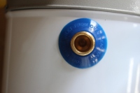 Pièces de chauffe-eau solaire Réservoir auxiliaire Ménage Acier inoxydable Isolation haute densité