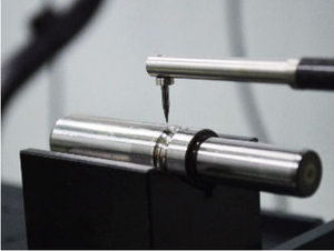 Instrument de mesure de la rugosité des contours ISO21920 Testeur de rugosité des surfaces Profilateur de rugosité des surfaces de haute précision DIN4768:1990 - Product Image 4