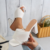 Nouvelles sandales plates à talon épais pour femme, style coréen, à bout carré et ouvert, en maille tricotée, à enfiler, tendance estivale