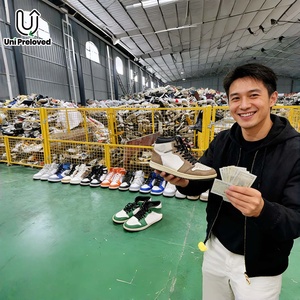 Chaussures d'occasion S35-1 en gros, marque internationale <span class=keywords><strong>AJ1</strong></span>, maille de coton, haute qualité, en vrac, directement de l'usine, chaussures de sport d'occasion pour hommes - Product Image 4