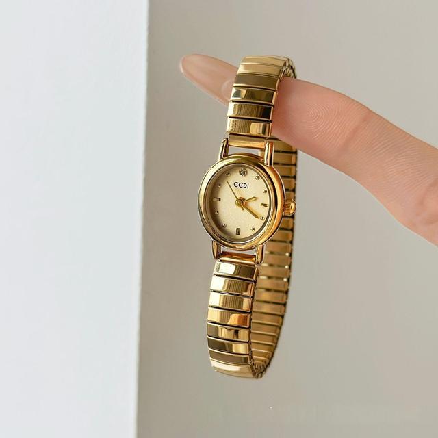 GEDI 13103 Stainless Steel Strap Resistance Band Watch Fancy Design Luxury Luminous Women's Quartz Watch