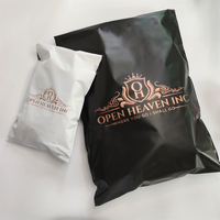 Sacs d'expédition personnalisés blancs mats de luxe pour vêtements, sacs d'emballage en polyéthylène imprimés avec logo, sacs de messagerie personnalisés en polymère