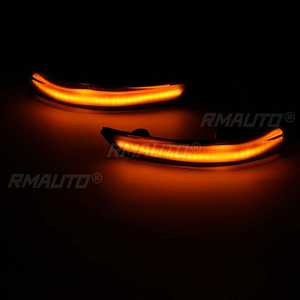 Une paire de clignotants dynamiques à LED pour rétroviseurs latéraux, clignotants séquentiels pour Ford Focus MK3/MK3.5 2011-2018 - Product Image 4