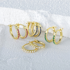 Aretes CANNER de Plata Esterlina 925 con Circonitas Cúbicas de Colores, Bañados en Oro Vermeil de 18K, Tipo Huggie, de Lujo para Mujer - Product Image 4