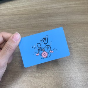 Holograma personalizado Logo Signature Strip Código QR Impresión digital Tarjetas magnéticas de PVC - Product Image 2