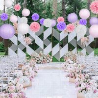 Lanternes en papier rose clair et lavande pour la Saint-Valentin et le Nouvel An, boules de pompons, décoration suspendue