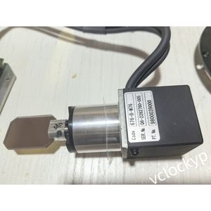 Miroir motorisé Keyence 676-B-M76 pour ML-G9300, ML-G9310F, ML-G9320F, 9810002002, d'occasion - Product Image 2