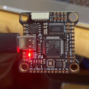 Aocoda-RC F4 V1.1 controlador de vuelo F405 <span class=keywords><strong>Betaflight</strong></span>/INAV OSD MPU6500/6000 16M <span class=keywords><strong>BlackBox</strong></span> 3-6S Control para RC FPV Drone - Product Image 5