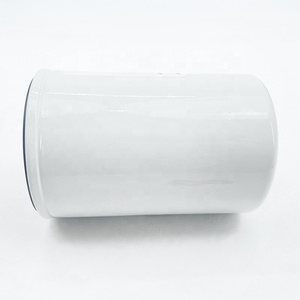 Filtro de Combustible para Tractor 4613418 4938729 538242 73180723 814662 8606006 8767113 90141-002-00 913557 9455160352 88834 86777 - Product Image 1