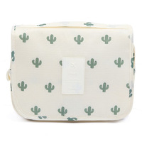 Nouvelle version coréenne : Trousse de toilette suspendue de voyage grande capacité avec sac de rangement pour la douche