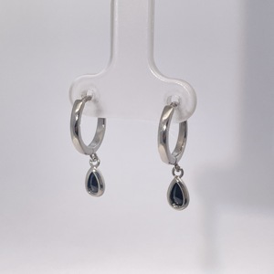 ต่างหูจี้ทรงหยดน้ำประดับเพชรคิวบิกเซอร์โคเนียทรงลูกแพร์ชุบทองบนฐานทองเหลืองสำหรับผู้หญิงจากเทียนหยู เจ็มส์ - Product Image 3