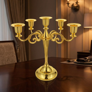Candélabre en laiton doré à 5 bras, en métal doré, pour 5 bougies, de luxe, avec 5 lumières, en gros - Product Image 3