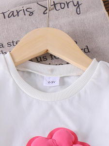 Nuovo arrivo estivo, graziosa maglietta beige con fiori e <span class=keywords><strong>pantaloncini</strong></span> <span class=keywords><strong>rosa</strong></span>, dolce <span class=keywords><strong>outfit</strong></span> casual da ragazza - Product Image 4