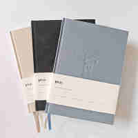 Journal de prière personnalisé avec impression, couverture rigide en tissu de lin, planificateur d'affirmations, de manifestation et de gratitude, carnet de notes avec bande abdominale