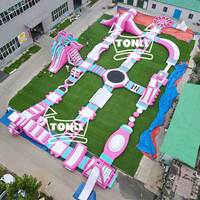 Parc aquatique gonflable flottant sur l'eau pour enfants et adultes, jeux de plein air commerciaux personnalisés pour la location de fêtes