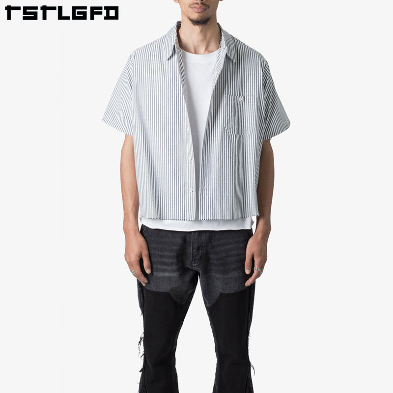 ลายเส้นสีเทาและสีขาว