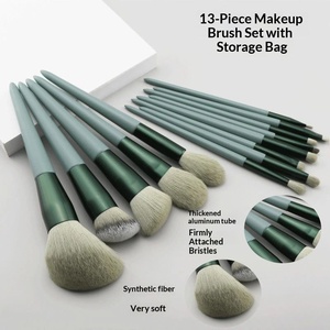 Ensemble de <span class=keywords><strong>pinceaux</strong></span> à poudre angulaires en nylon doux pour débutants - 13 <span class=keywords><strong>pinceaux</strong></span> de maquillage pour le visage, les yeux, les lèvres, le correcteur, le blush et le fond de teint - Product Image 5