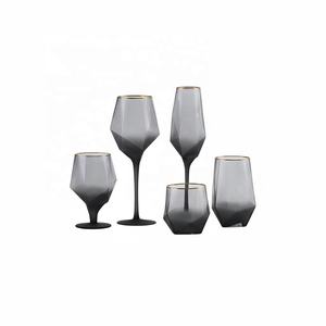 Conjunto de Taças de Vinho Verde Sunyo em Forma de Diamante para Vinho Tinto e Branco Extração de Palavras-Chave - Product Image 1
