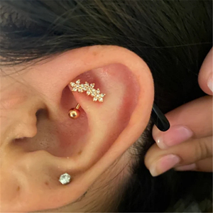 Boucles d'oreilles tendance ROXI en argent sterling S925 avec zircon flocon de neige, passe-partout et élégantes - Product Image 5